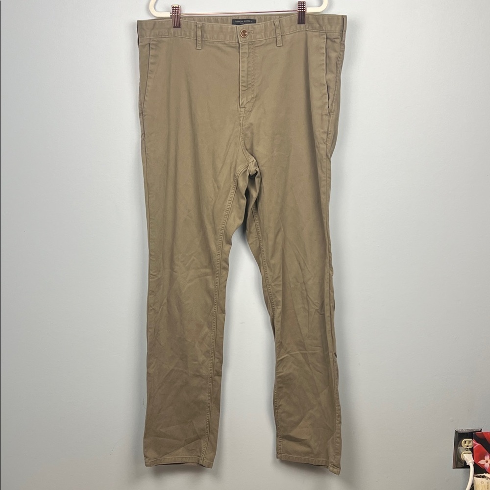 Banana Republic Aiden Pant men's 38x36 khaki pants